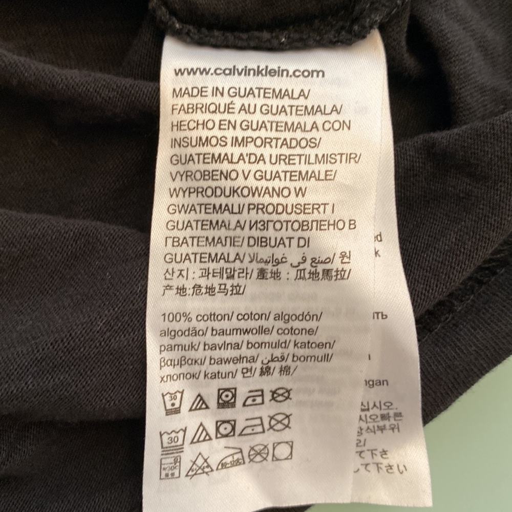 Calvin Klein Jeans Medium Black Shirt - Picture 5 of 5